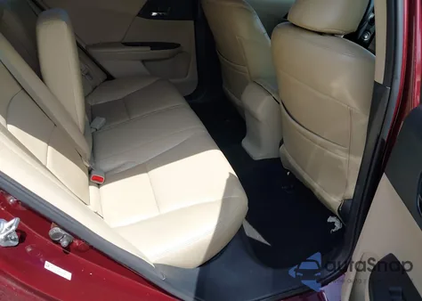 2013 Honda Accord Lx z USA, uszkodzony, nr VIN 1HGCR2F33DA140092